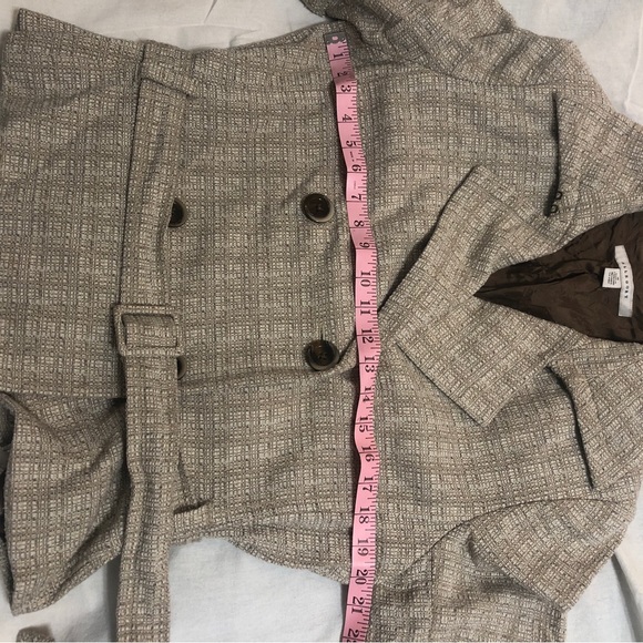 tan tweed Blazer Jacket with belt by Allegory - Picture 10 of 10